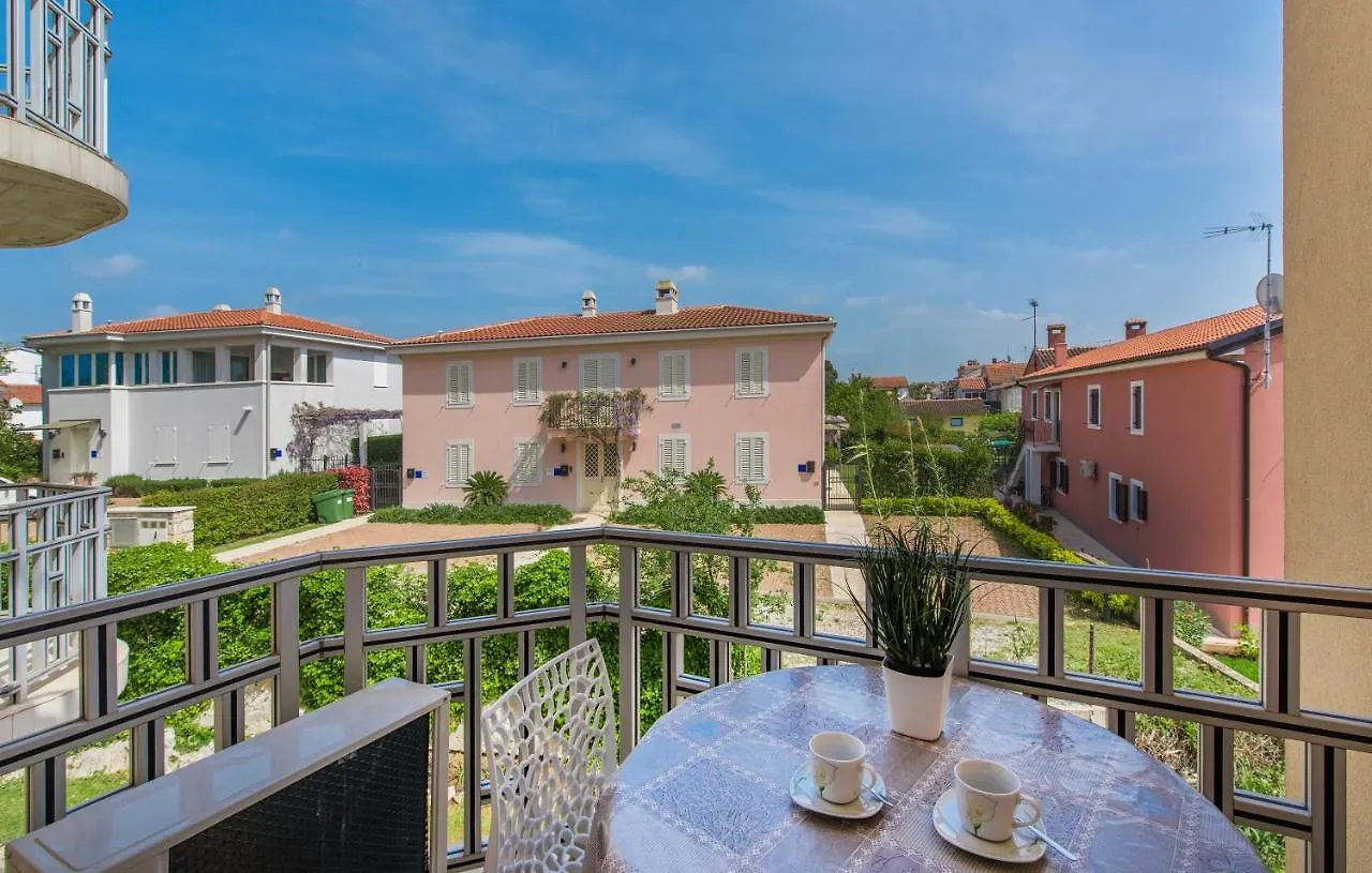 Apartment Maja Funtana