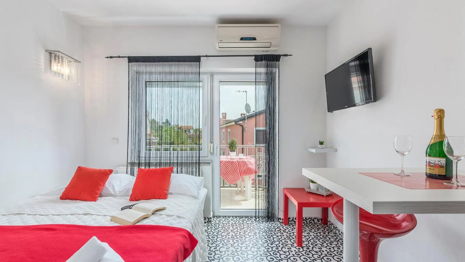 Apartment Maja Funtana